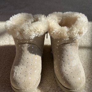 Tan /silver polka dots, toddler girls size 9 boots